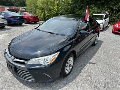 2017 Toyota Camry LE   - Photo 3 - Hopkinsville, KY 42240