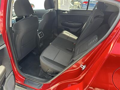 2018 Kia Sportage LX   - Photo 8 - Hopkinsville, KY 42240