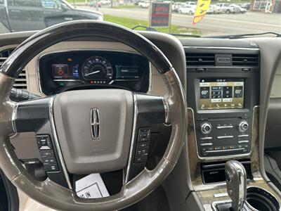 2016 Lincoln Navigator Select   - Photo 12 - Hopkinsville, KY 42240