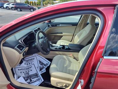 2016 Ford Fusion SE   - Photo 6 - Hopkinsville, KY 42240