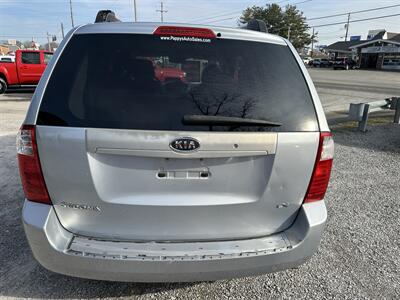 2007 Kia Sedona   - Photo 5 - Hopkinsville, KY 42240