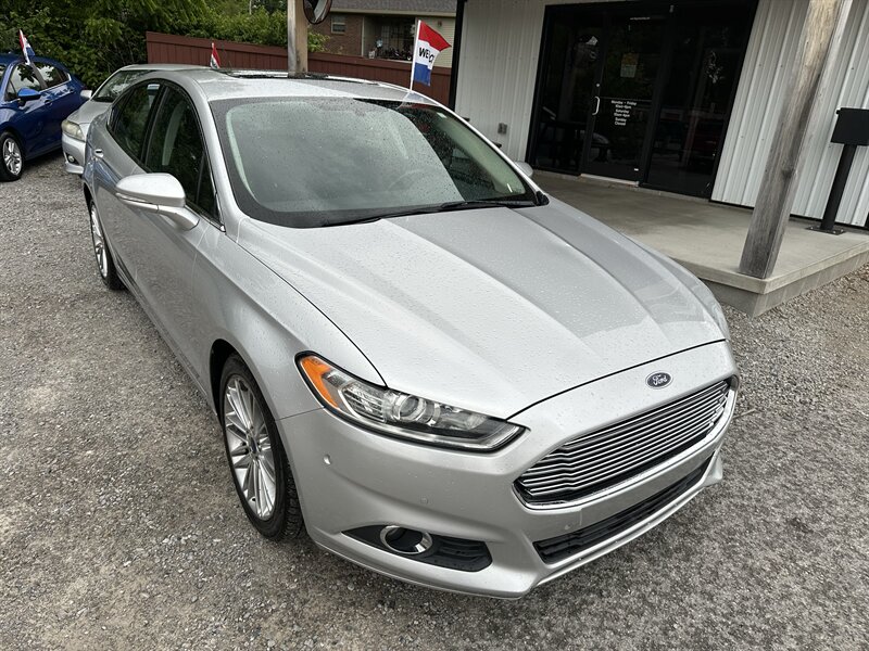 2015 Ford Fusion SE   - Photo 1 - Hopkinsville, KY 42240