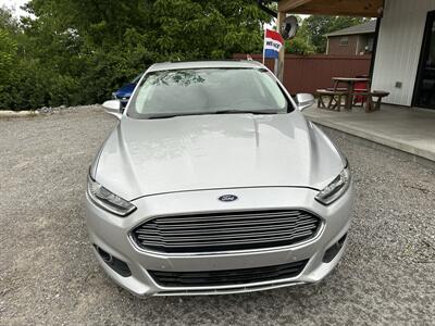 2015 Ford Fusion SE   - Photo 2 - Hopkinsville, KY 42240