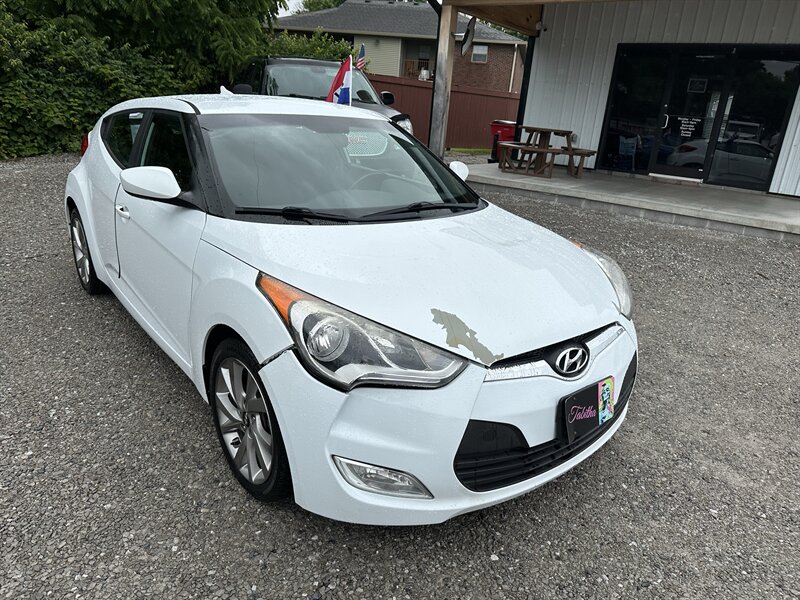 2017 Hyundai VELOSTER   - Photo 1 - Hopkinsville, KY 42240