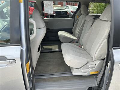 2014 Toyota Sienna LE 8-Passenger   - Photo 7 - Hopkinsville, KY 42240