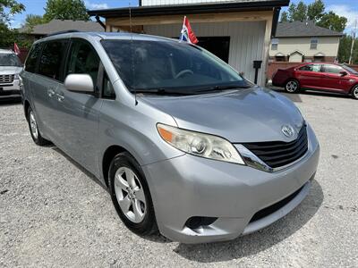 2014 Toyota Sienna LE 8-Passenger   - Photo 1 - Hopkinsville, KY 42240