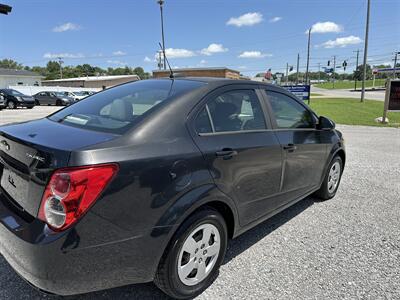 2015 Chevrolet Sonic LS   - Photo 6 - Hopkinsville, KY 42240