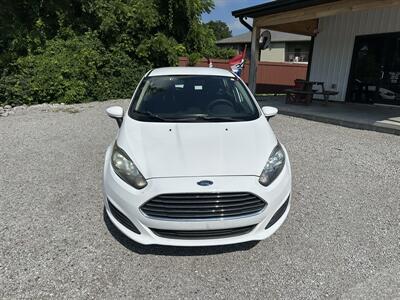 2016 Ford Fiesta S   - Photo 2 - Hopkinsville, KY 42240