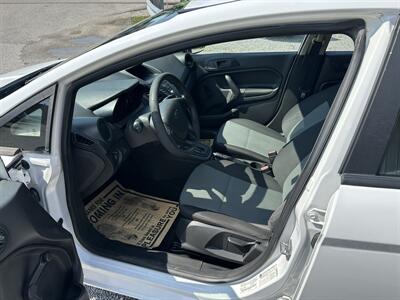 2016 Ford Fiesta S   - Photo 7 - Hopkinsville, KY 42240