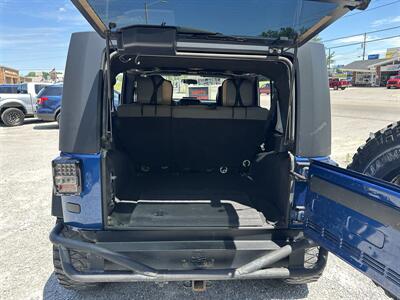 2010 Jeep Wrangler Unlimited Sport   - Photo 9 - Hopkinsville, KY 42240