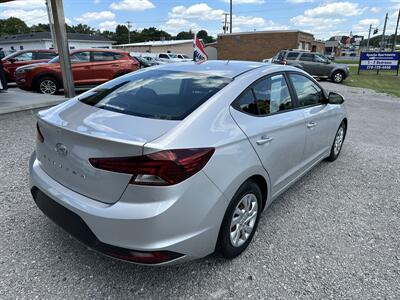 2019 Hyundai ELANTRA SE   - Photo 6 - Hopkinsville, KY 42240