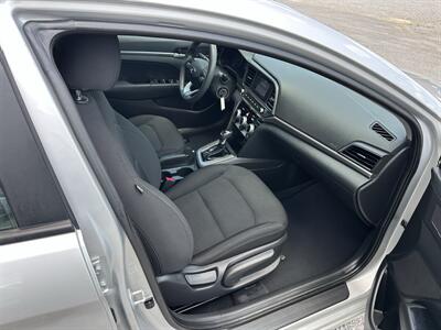 2019 Hyundai ELANTRA SE   - Photo 9 - Hopkinsville, KY 42240