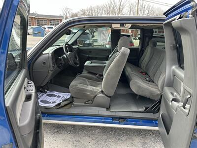 2003 Chevrolet Silverado 1500 4dr Extended Cab   - Photo 7 - Hopkinsville, KY 42240