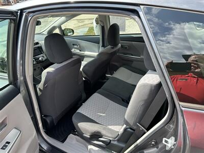 2016 Toyota Prius v Two   - Photo 8 - Hopkinsville, KY 42240
