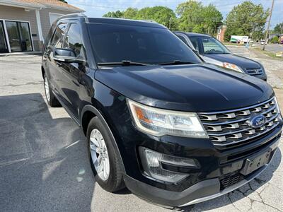 2016 Ford Explorer XLT   - Photo 1 - Hopkinsville, KY 42240