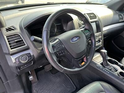 2016 Ford Explorer XLT   - Photo 12 - Hopkinsville, KY 42240