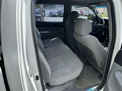 2007 Toyota Tacoma PreRunner V6   - Photo 11 - Hopkinsville, KY 42240