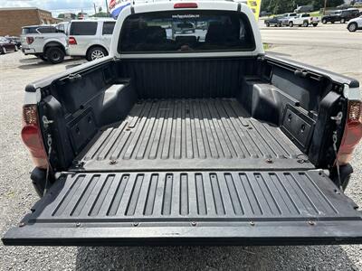 2007 Toyota Tacoma PreRunner V6   - Photo 9 - Hopkinsville, KY 42240