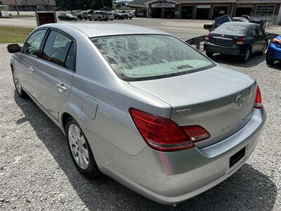 2006 Toyota Avalon XL   - Photo 4 - Hopkinsville, KY 42240