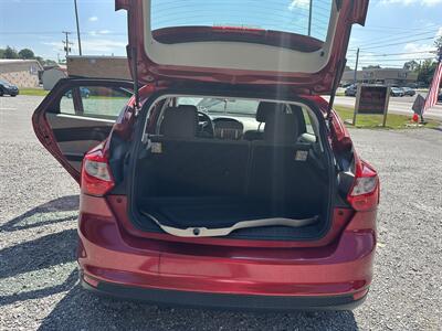 2012 Ford Focus SE   - Photo 9 - Hopkinsville, KY 42240