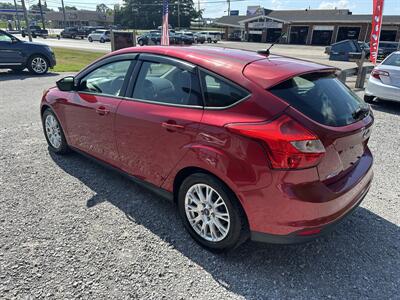 2012 Ford Focus SE   - Photo 4 - Hopkinsville, KY 42240