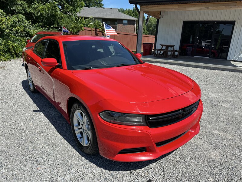 2019 Dodge Charger SXT   - Photo 1 - Hopkinsville, KY 42240