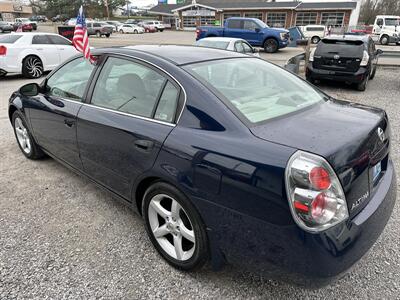 2005 Nissan Altima 3.5 SE   - Photo 4 - Hopkinsville, KY 42240