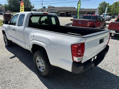 2016 Toyota Tacoma SR   - Photo 4 - Hopkinsville, KY 42240