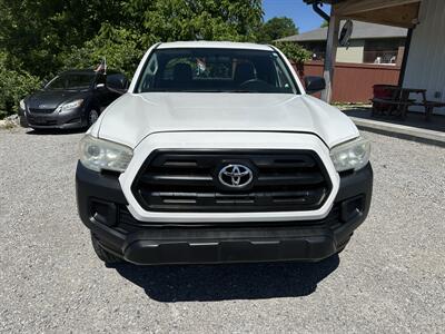 2016 Toyota Tacoma SR   - Photo 2 - Hopkinsville, KY 42240