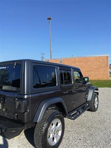 2018 Jeep Wrangler Unlimited Sport   - Photo 6 - Hopkinsville, KY 42240