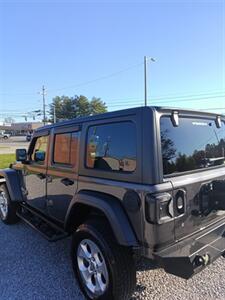 2018 Jeep Wrangler Unlimited Sport   - Photo 5 - Hopkinsville, KY 42240