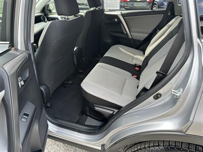 2017 Toyota RAV4 Hybrid LE Plus   - Photo 8 - Hopkinsville, KY 42240