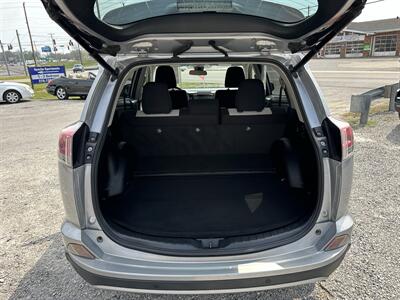 2017 Toyota RAV4 Hybrid LE Plus   - Photo 9 - Hopkinsville, KY 42240