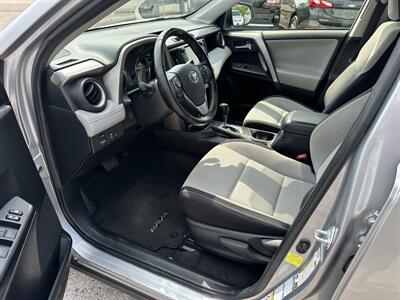 2017 Toyota RAV4 Hybrid LE Plus   - Photo 7 - Hopkinsville, KY 42240