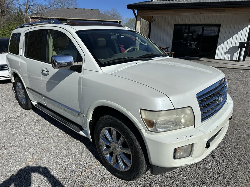 2010 INFINITI QX56  