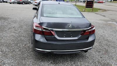 2017 Honda Accord EXL   - Photo 5 - Hopkinsville, KY 42240