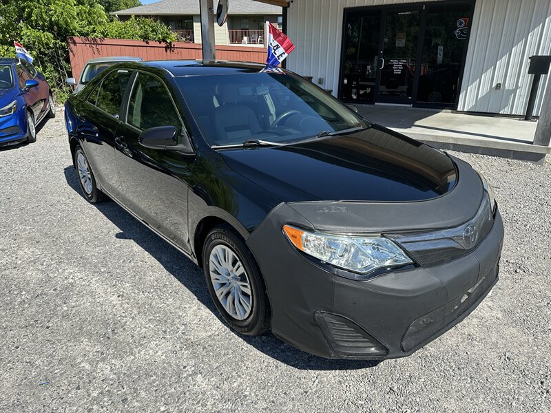 2012 Toyota Camry L   - Photo 1 - Hopkinsville, KY 42240