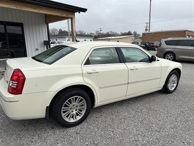 2008 Chrysler 300 Series Touring   - Photo 6 - Hopkinsville, KY 42240