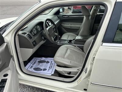 2008 Chrysler 300 Series Touring   - Photo 7 - Hopkinsville, KY 42240