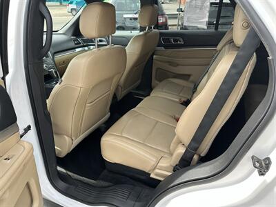 2017 Ford Explorer Limited   - Photo 8 - Hopkinsville, KY 42240