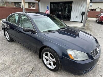 2005 Nissan Altima 3.5 SE Sedan