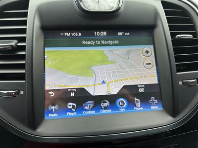 2013 Chrysler 300C John Varvatos Luxury Edition   - Photo 13 - Hopkinsville, KY 42240