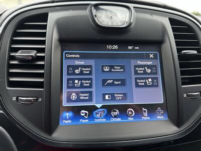 2013 Chrysler 300C John Varvatos Luxury Edition   - Photo 12 - Hopkinsville, KY 42240