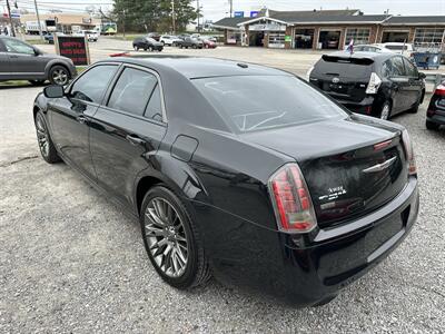 2013 Chrysler 300C John Varvatos Luxury Edition   - Photo 4 - Hopkinsville, KY 42240