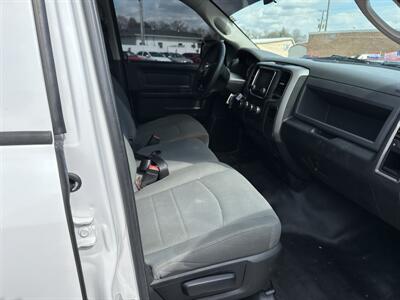 2018 RAM 1500 Tradesman   - Photo 9 - Hopkinsville, KY 42240
