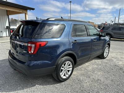 2016 Ford Explorer   - Photo 6 - Hopkinsville, KY 42240