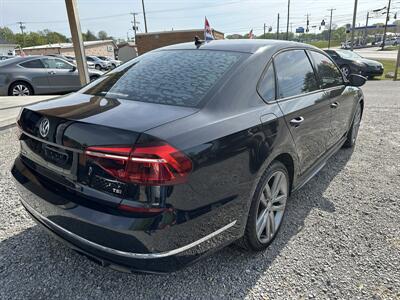 2018 Volkswagen Passat 2.0T S   - Photo 6 - Hopkinsville, KY 42240