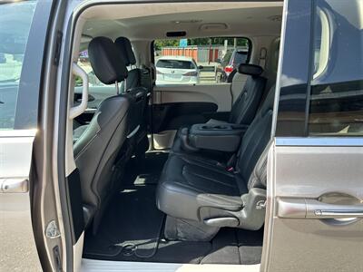 2018 Chrysler Pacifica TOURING L PLUS   - Photo 7 - Hopkinsville, KY 42240