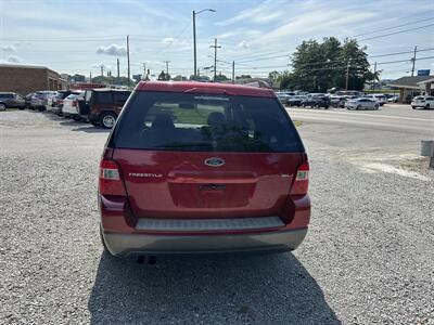 2006 Ford Freestyle SEL   - Photo 5 - Hopkinsville, KY 42240