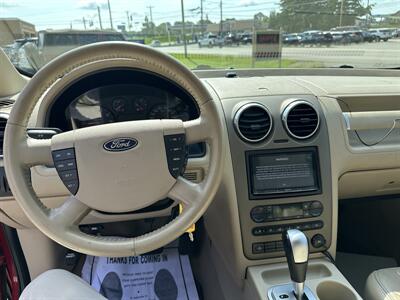 2006 Ford Freestyle SEL   - Photo 12 - Hopkinsville, KY 42240